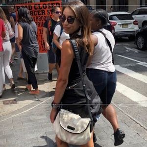 Meet your Posher, Viviana